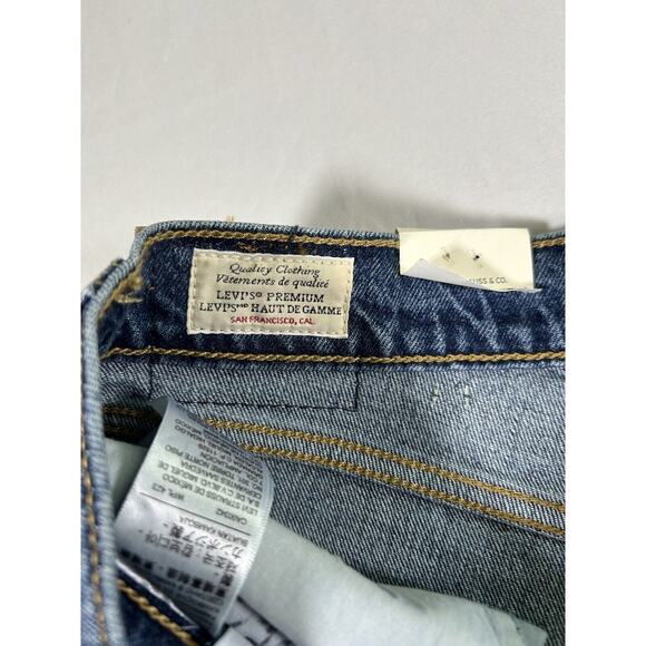 Levi's Women's 70s High Rise Flare Distressed Medium Wash Jeans Size 33 NWT - Picture 7 of 14